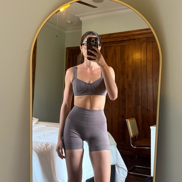 SET Active Other - Set active two piece set
